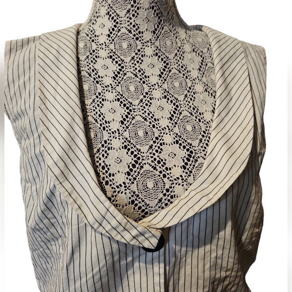 A designer Vest or Summer Top - Picture 2 of 10